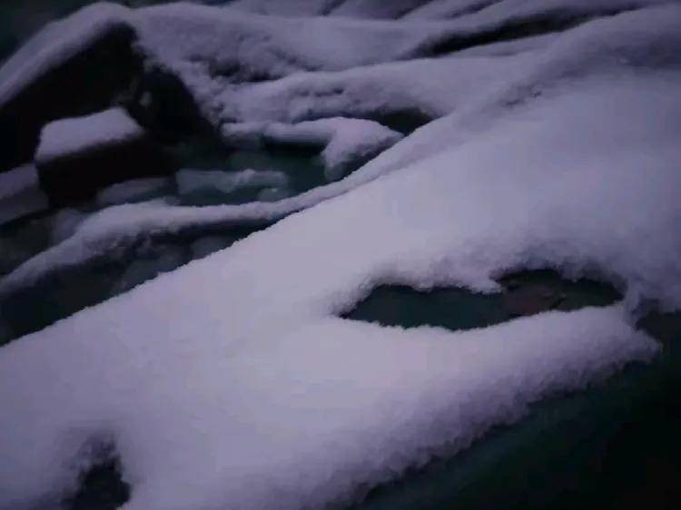 原創詩歌：雪夜三章之二