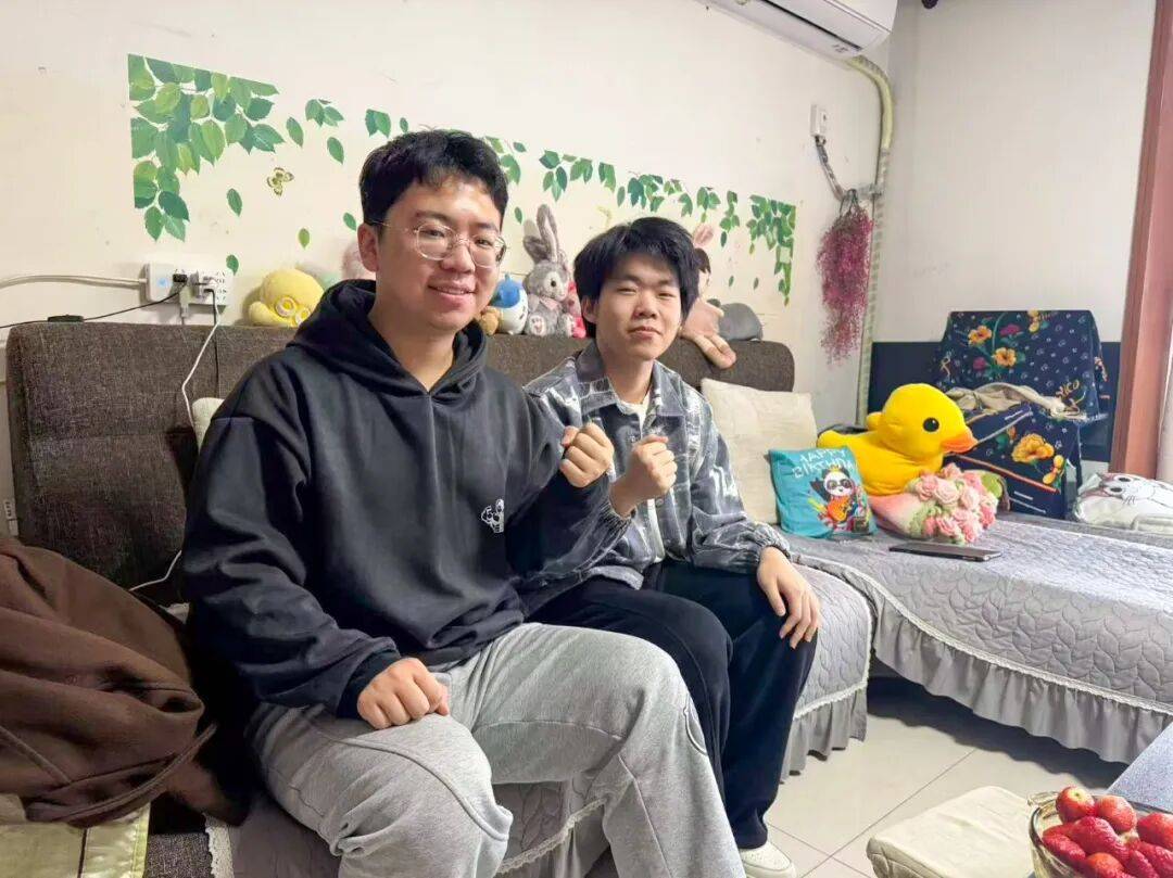 以溫情守護成長，石家莊精英中學開展家訪活動