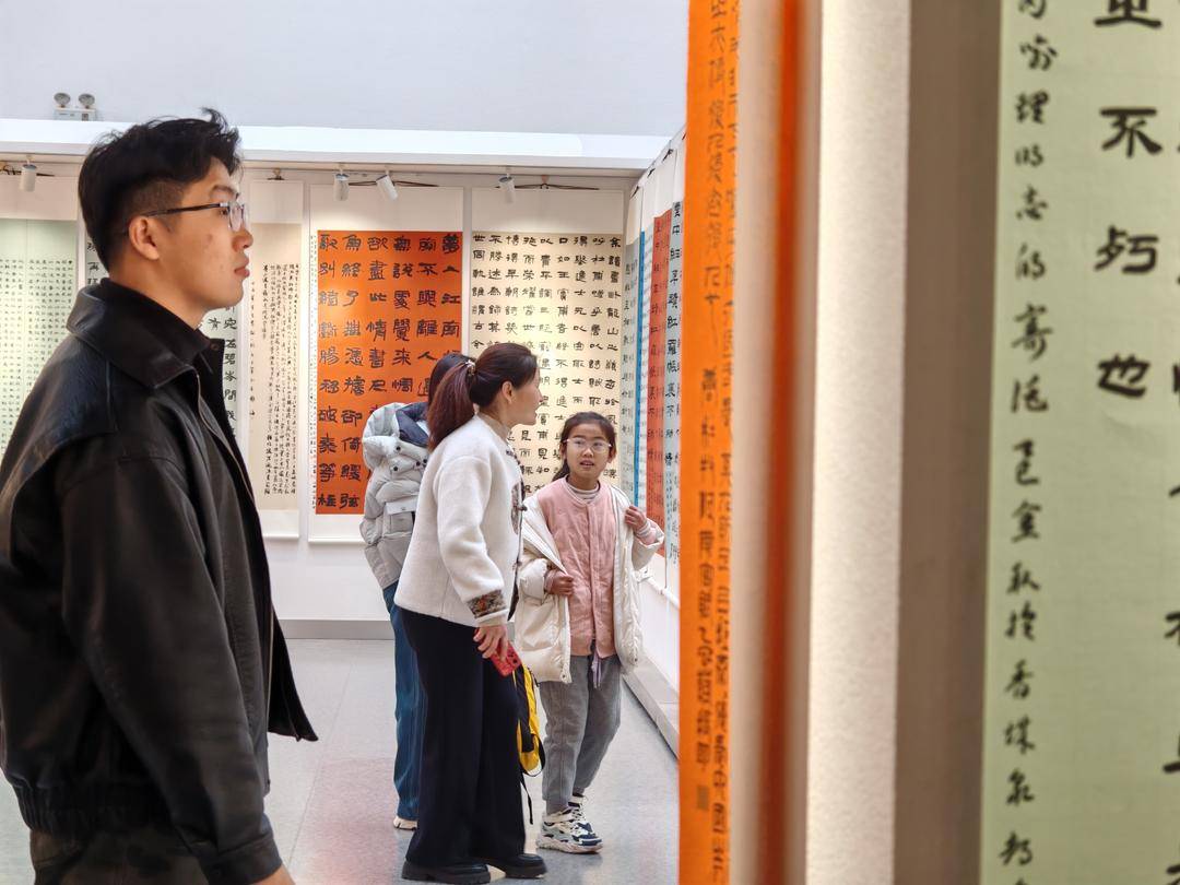 硯田十稔|52位全國書法名家與東營本土愛好者聯袂開展