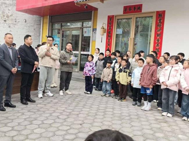 墨韻傳薪，書潤校園——新鄉市翰文蘭亭書法教育培訓學校書法大賽、考級頒獎儀式圓滿落幕