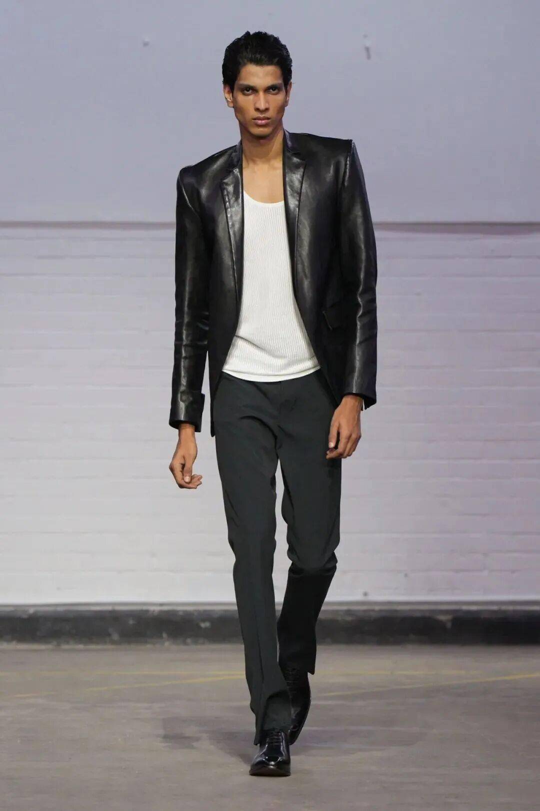 服裝畢業設計釋出 | 2026中央聖馬丁藝術與設計學院-研究生服裝畢業秀！